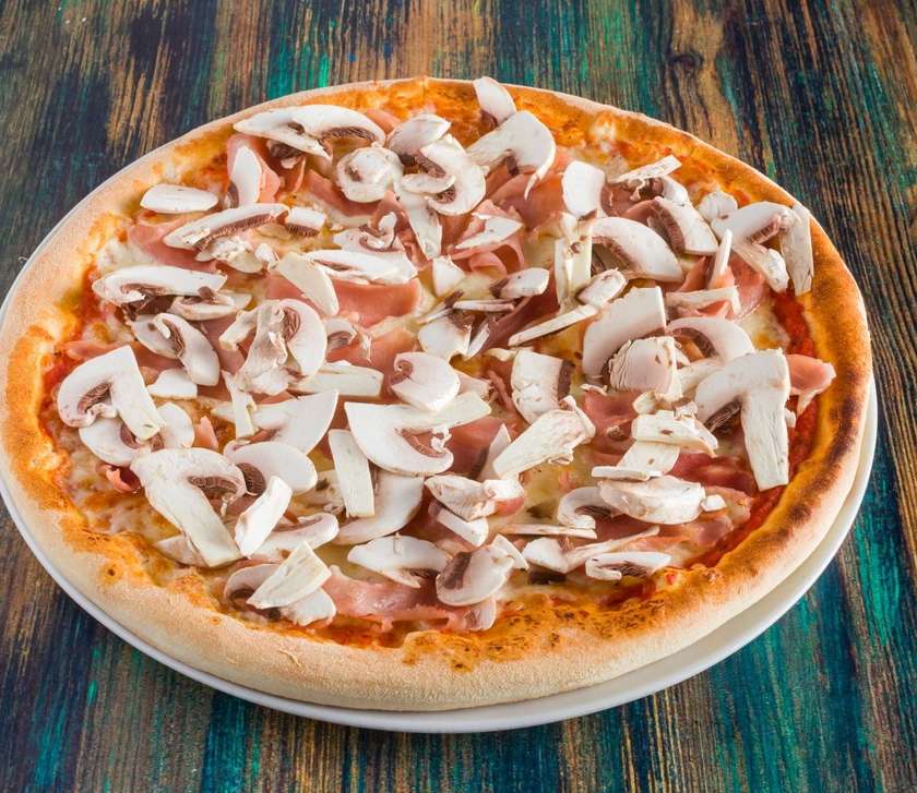 Pizza Prosciutto Funghi 32 cm