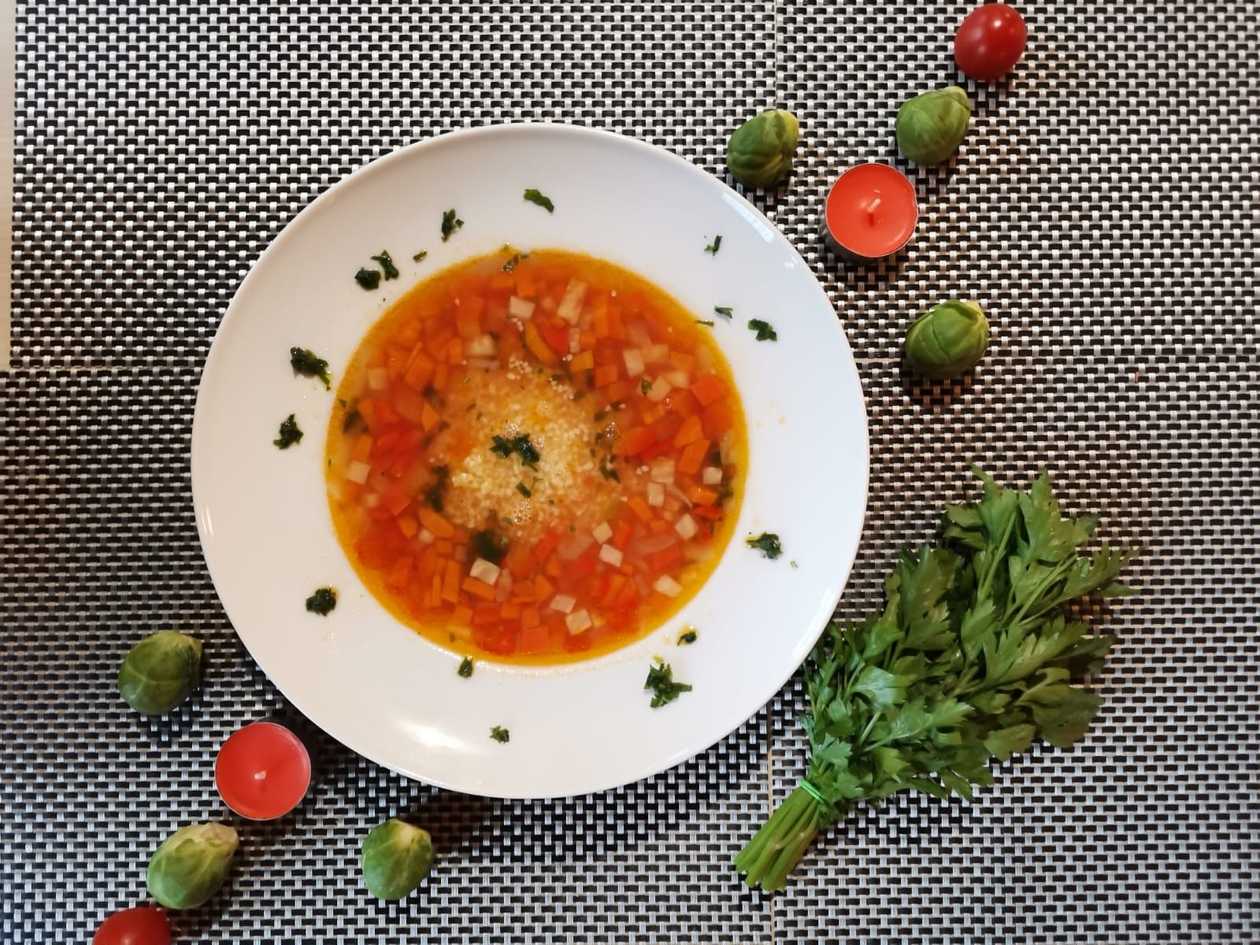Minestrone soup with couscous