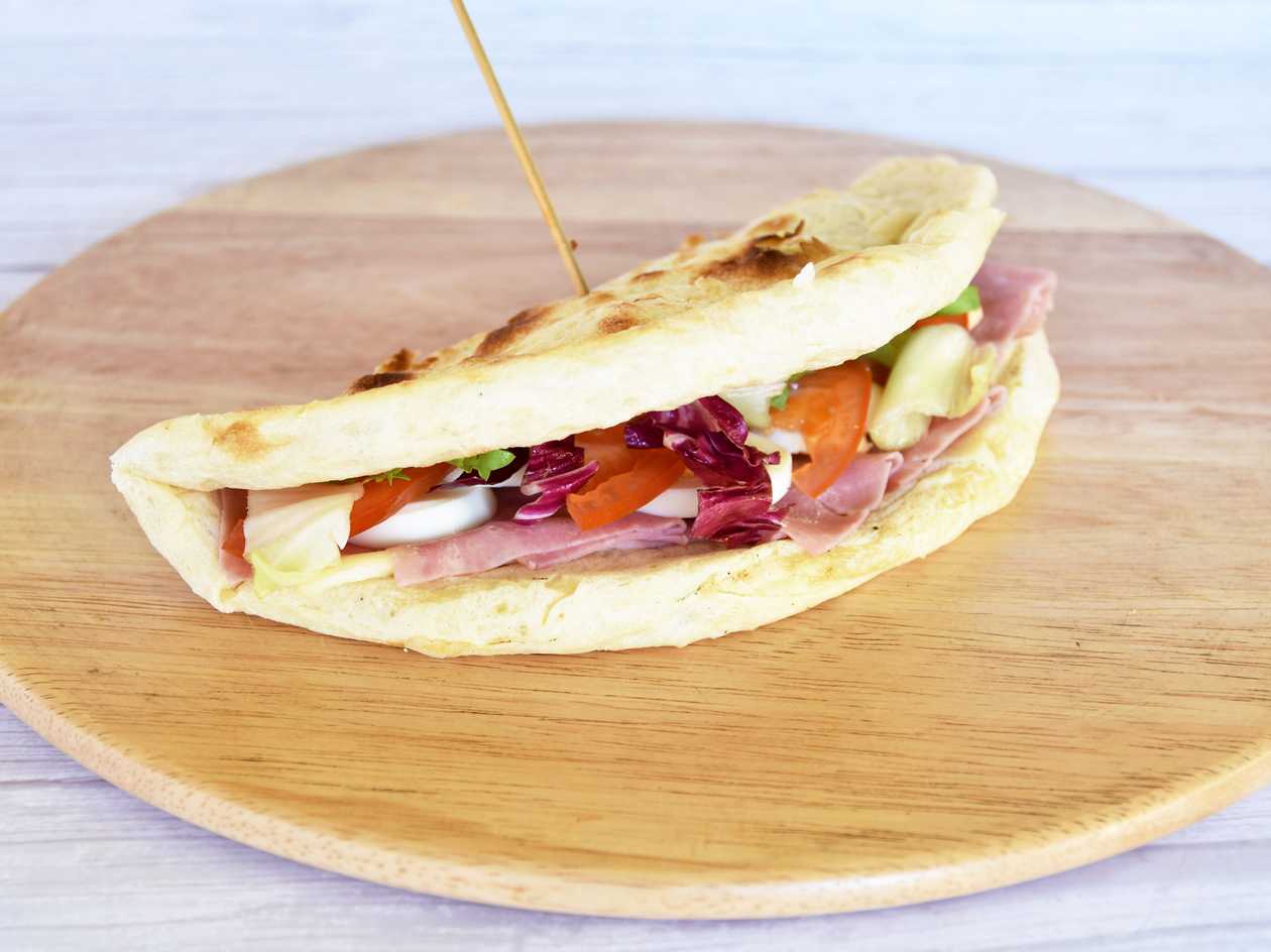 Sandwich in dough