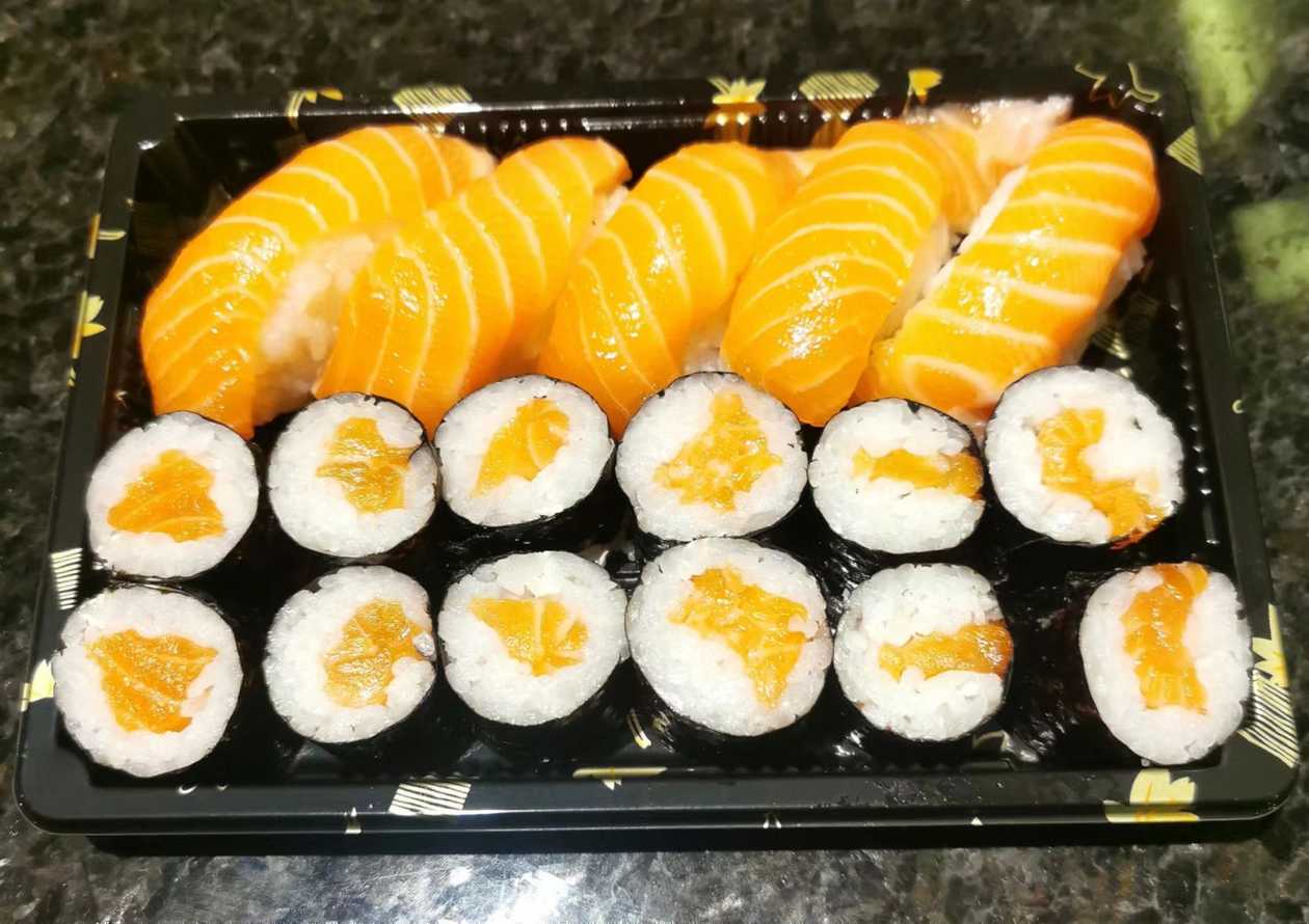 U34  nigiri salmao cao maki