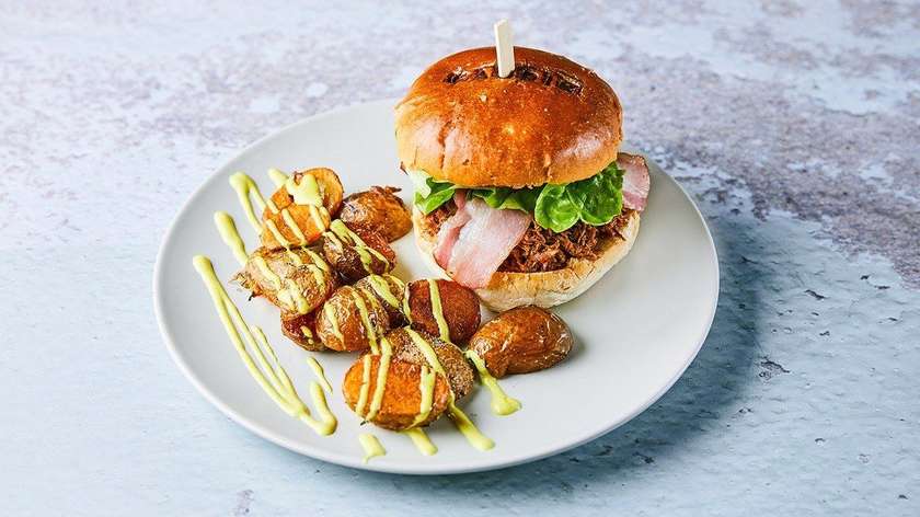 Vepřový burger MENU