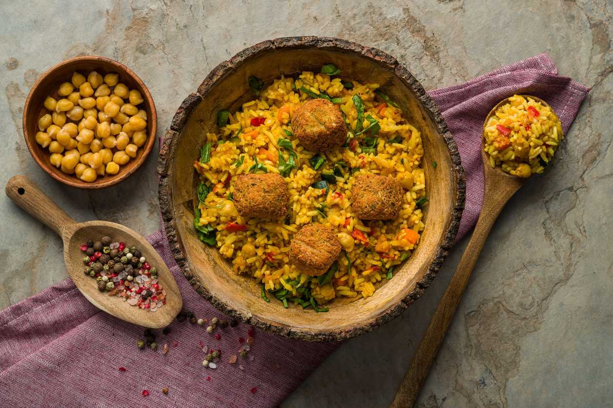 Sakartvelo vegetariškas plovas su falafeliais