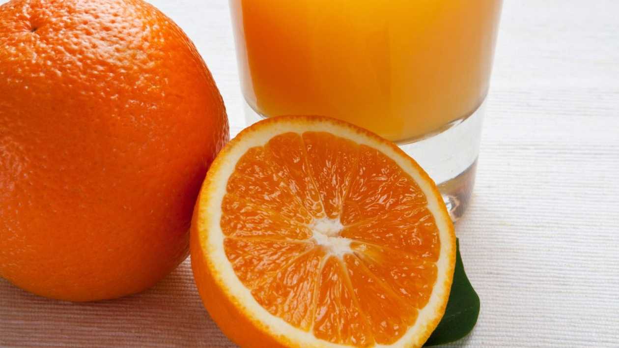 Fresh pomeranč