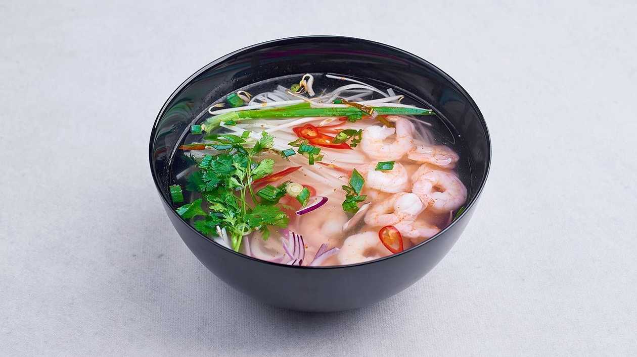 Zupa PHO krewetki