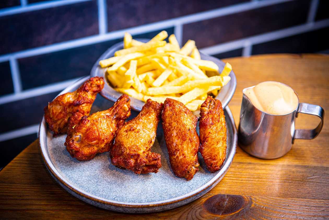 Bites Special Fried Chicken (8 Pcs)