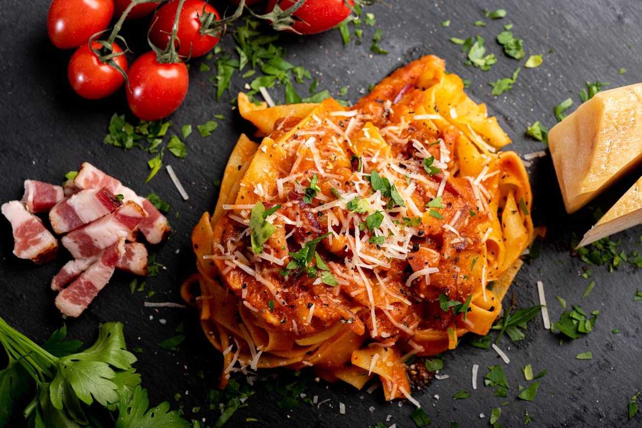 Combo Amatriciana medie + Pepsi doza