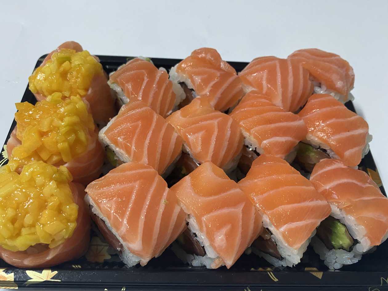 T26-Harumaki de Salmão