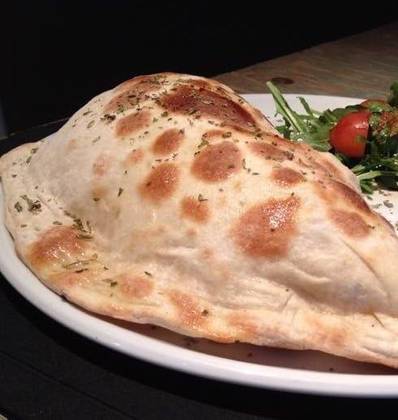 Calzone Atum