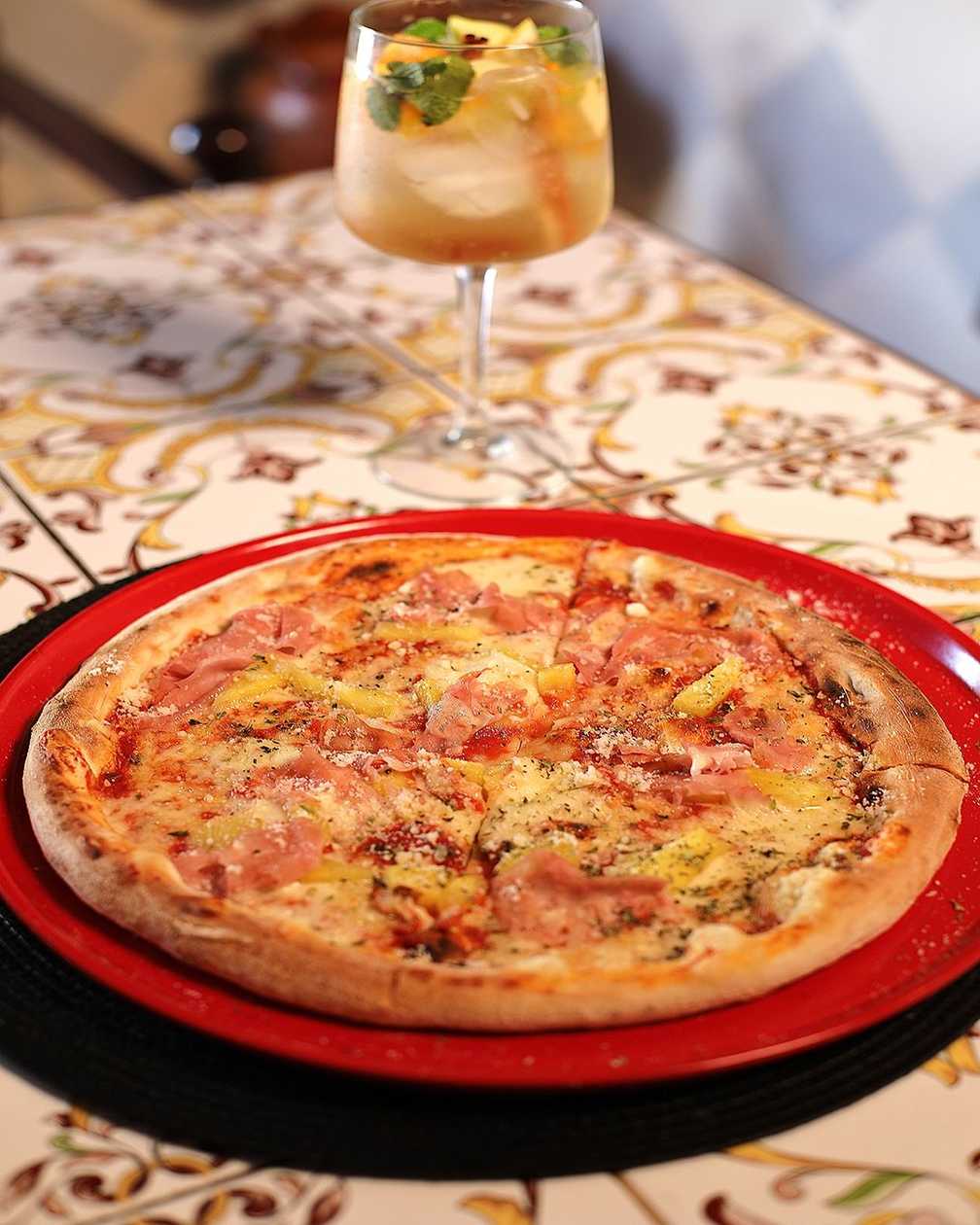 Pizza Tropical