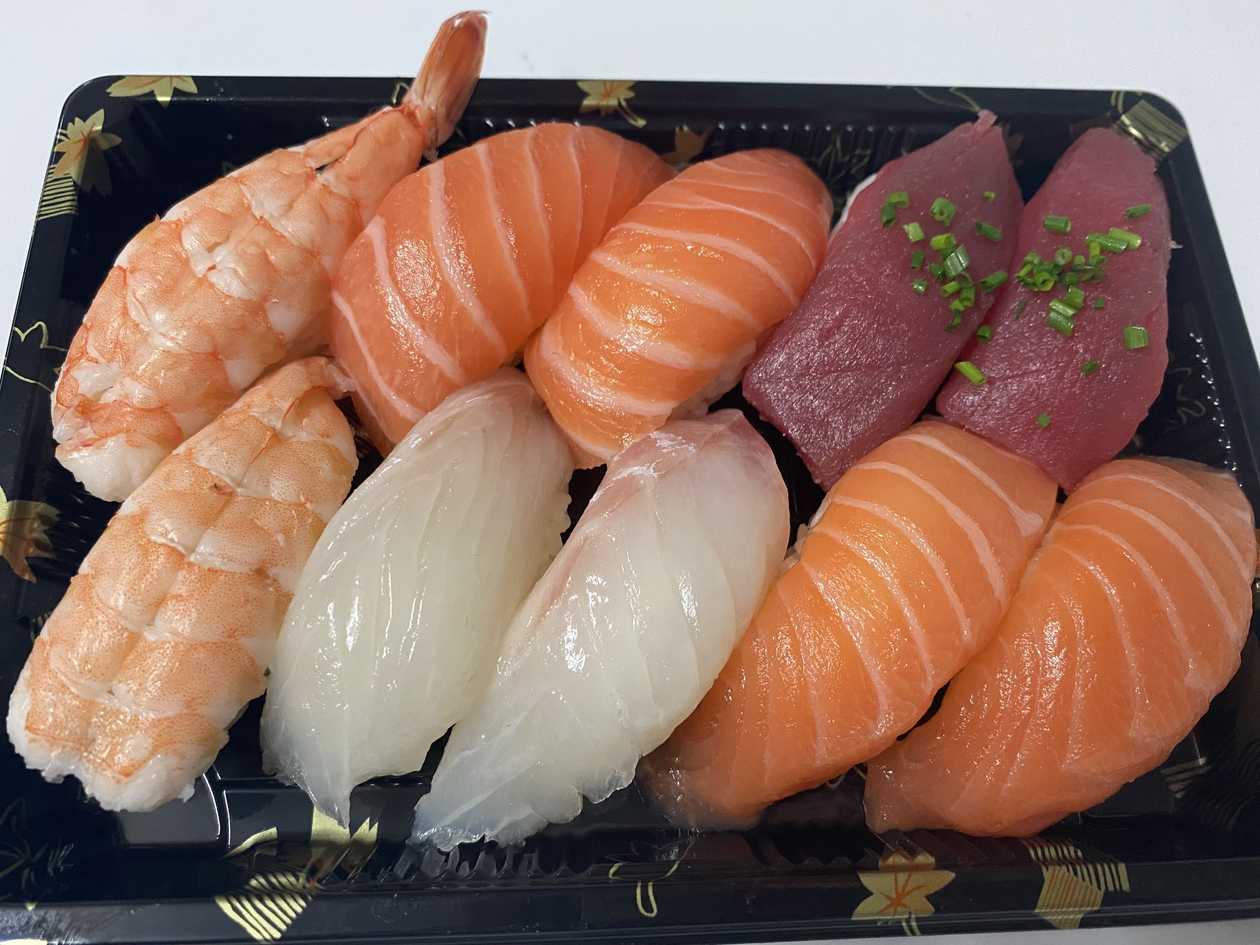T18-Nigiri Mistos (10 pcs)