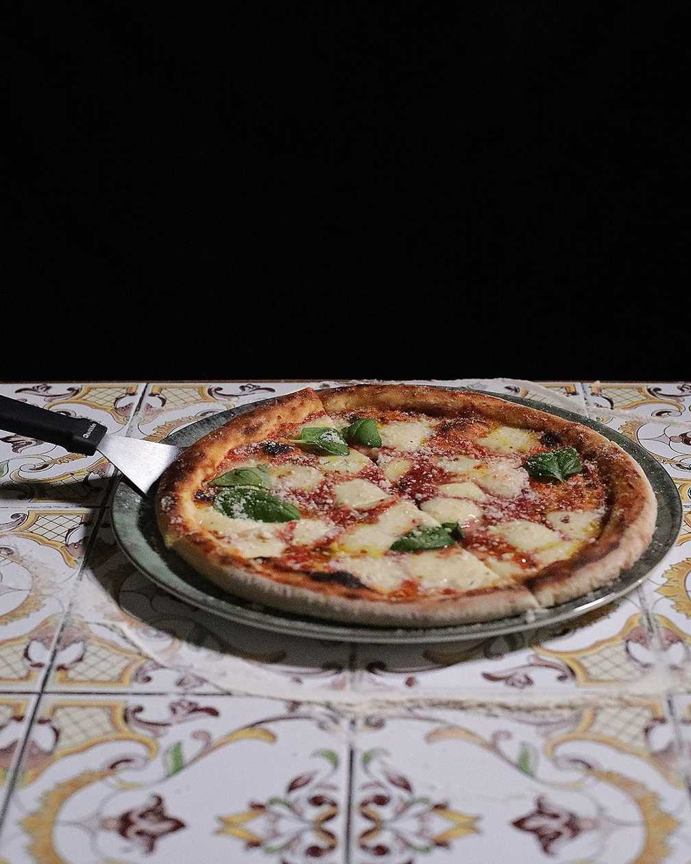 Pizza Regina Margherita
