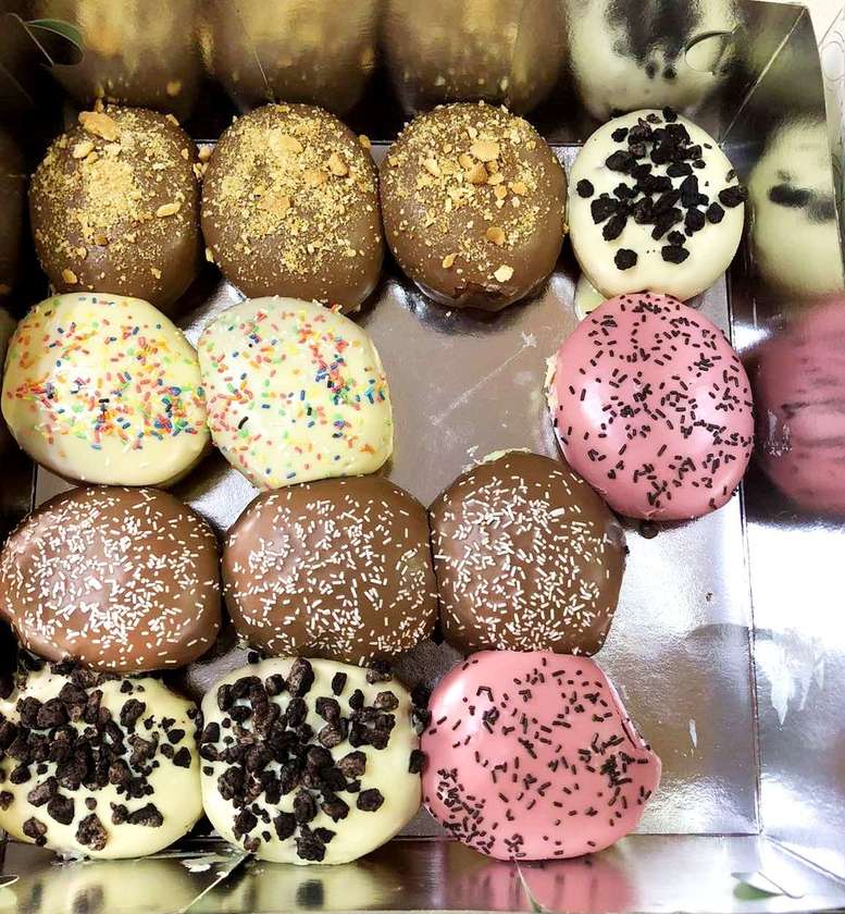 Pack of 12 bites donuts