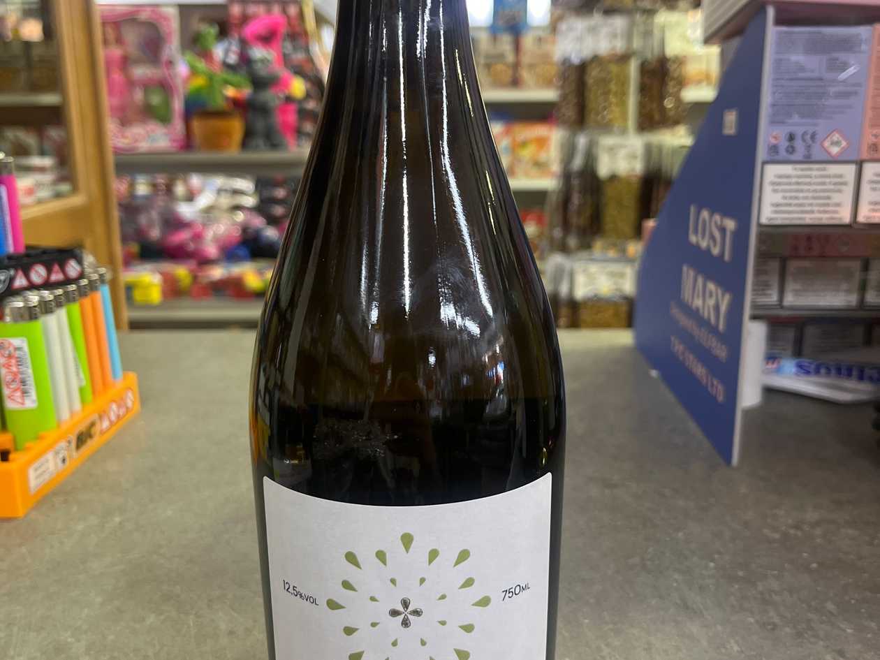 IMPETUS WHITE DRY WINE 750ML