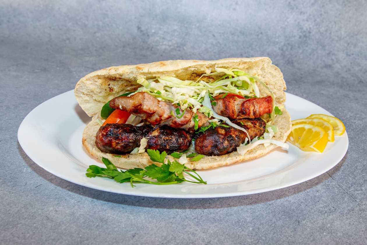 Μιξ Χοιρινό Στην Πίτα