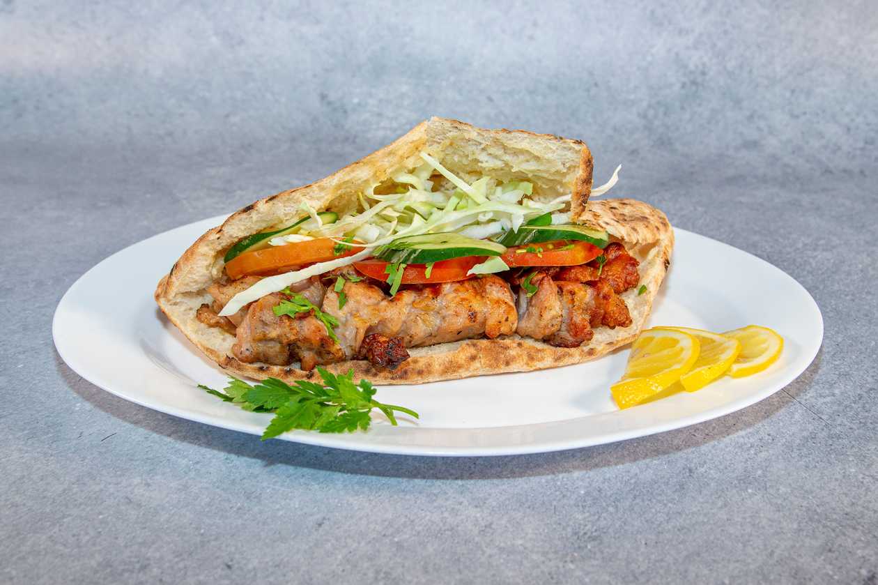 Κοτόπουλο Σουβλάκι Στην Πίτα
