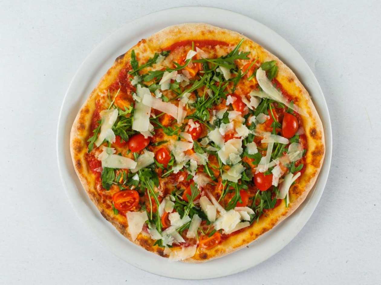 116. Rucola pizza 45