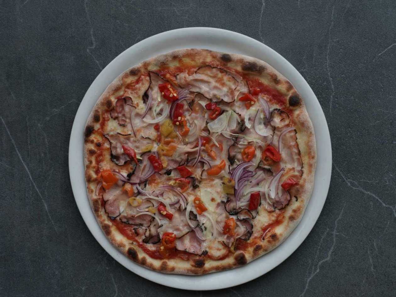 107. Pancetta pizza 45