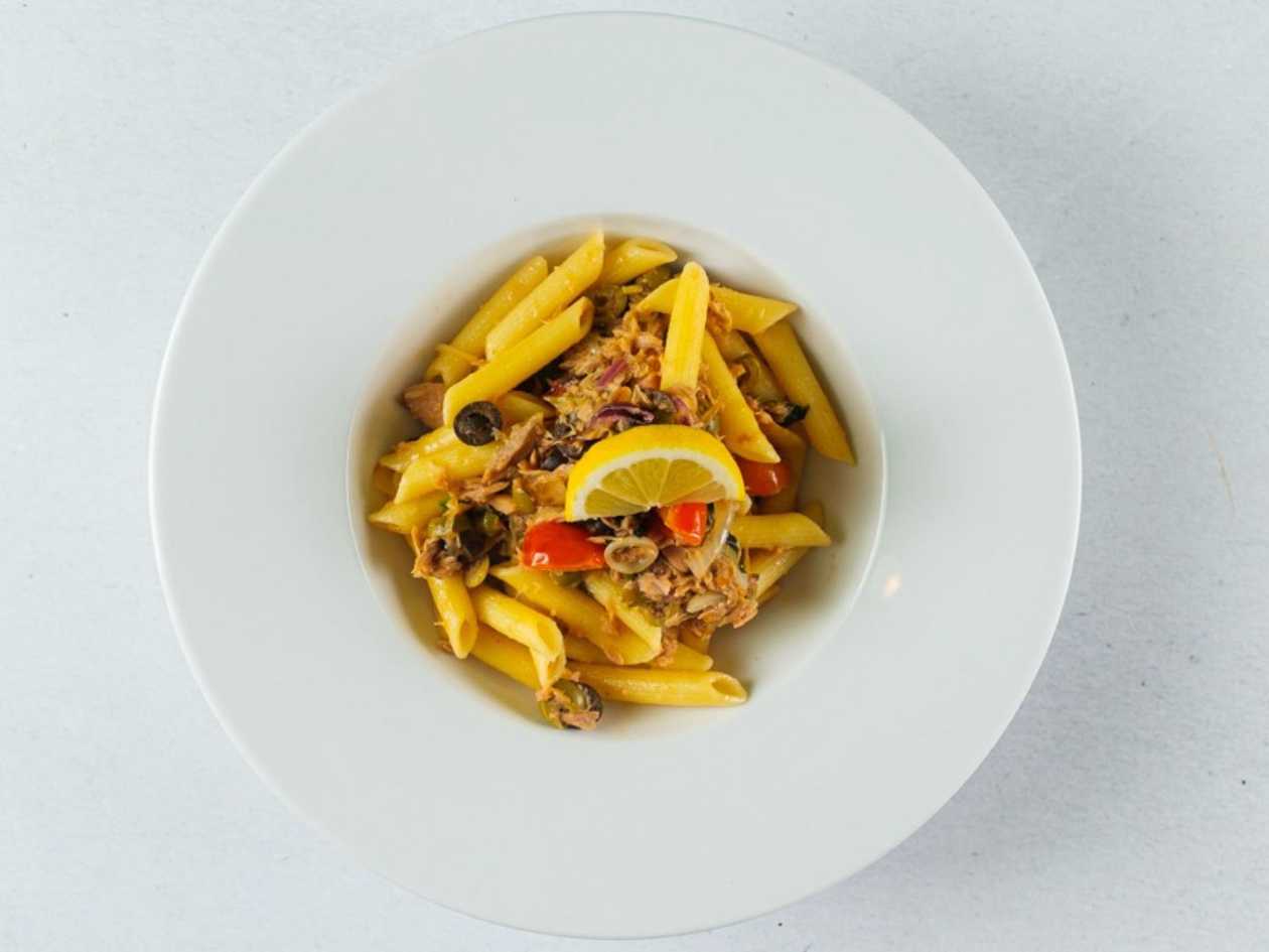 69. Penne tonno