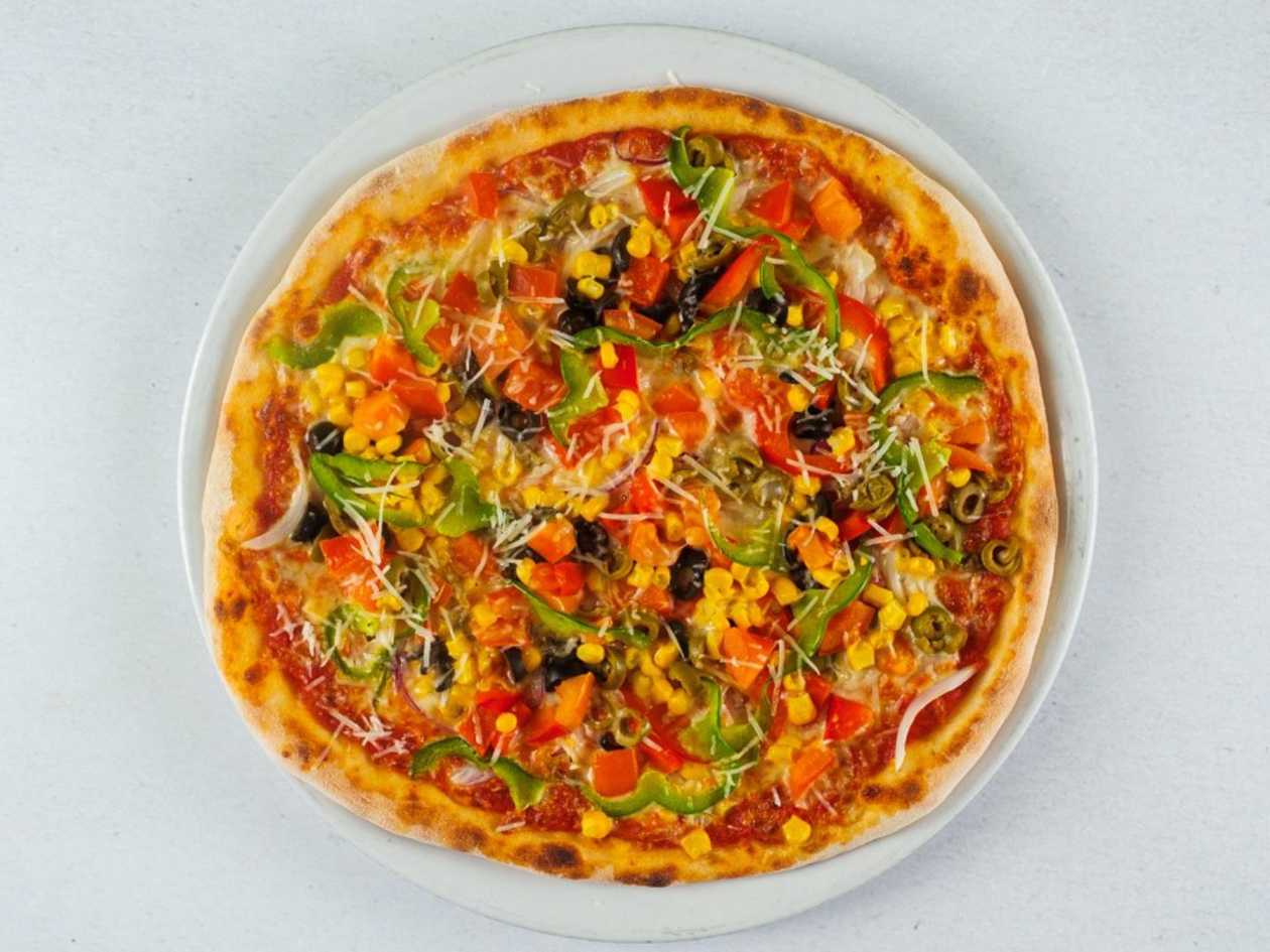 14. Vegetariana pizza