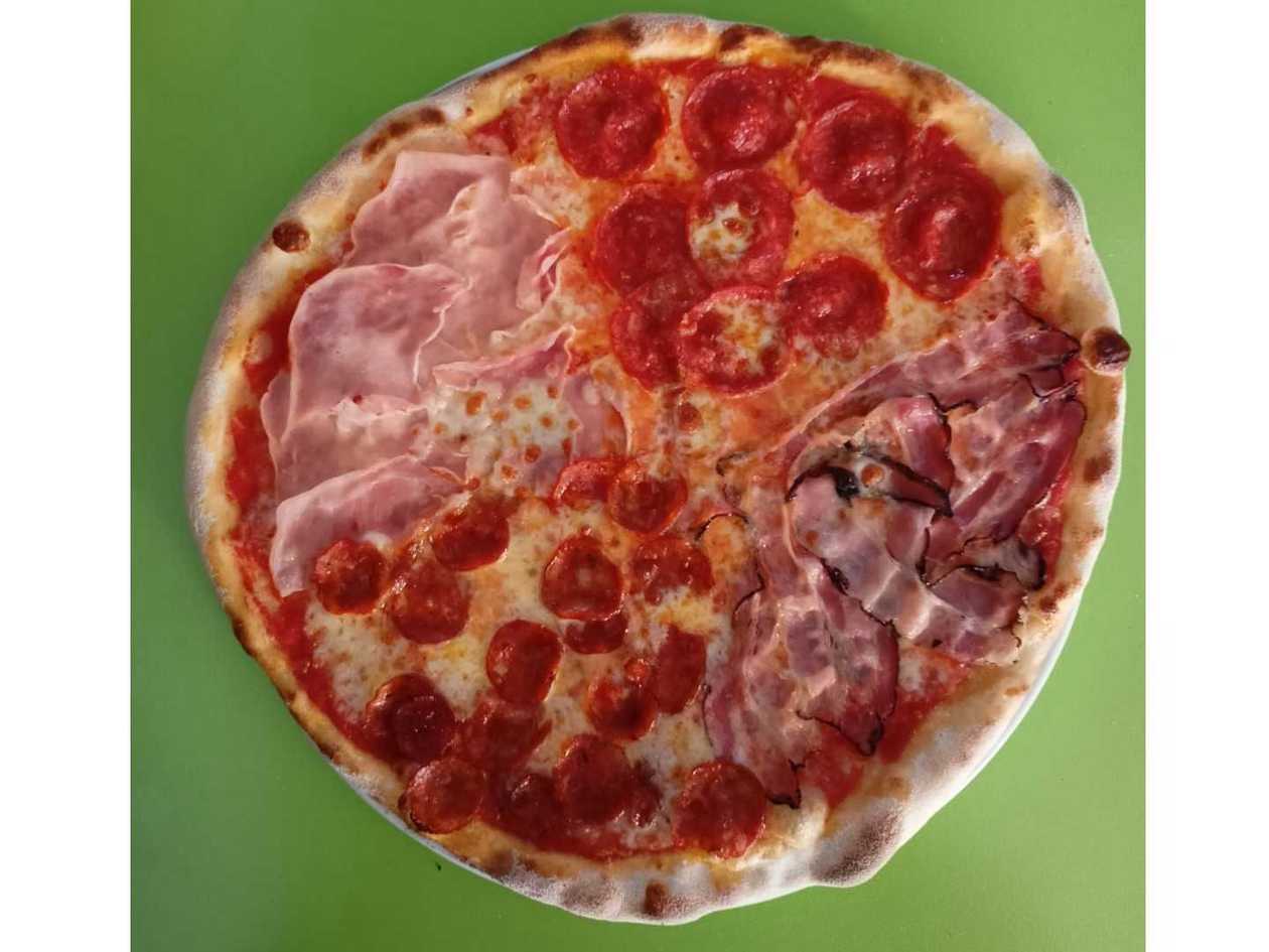 117. Quatro salame pizza 45