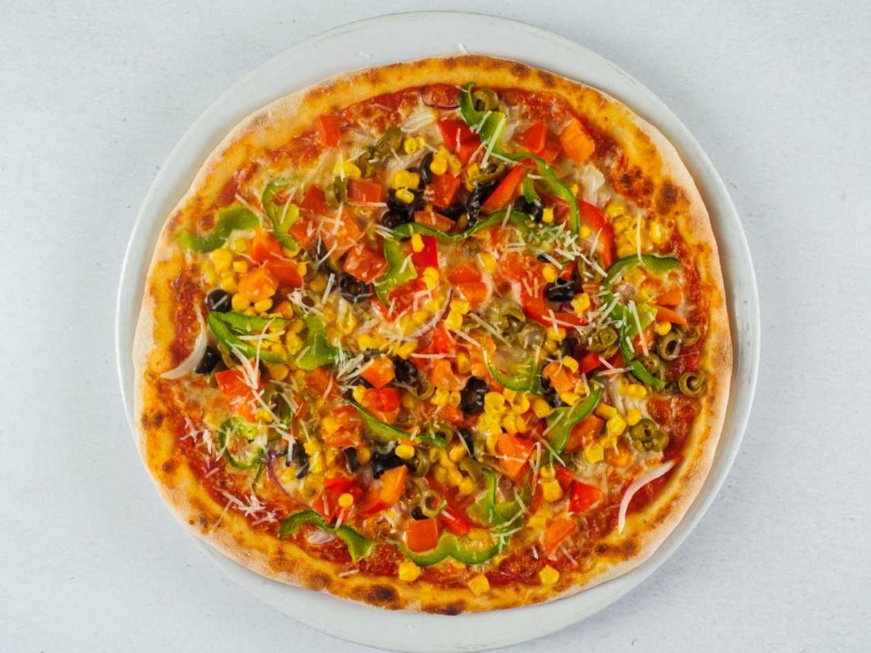 114. Vegetariana pizza 45