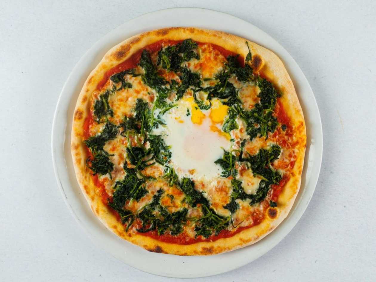 26. Spinaci pizza