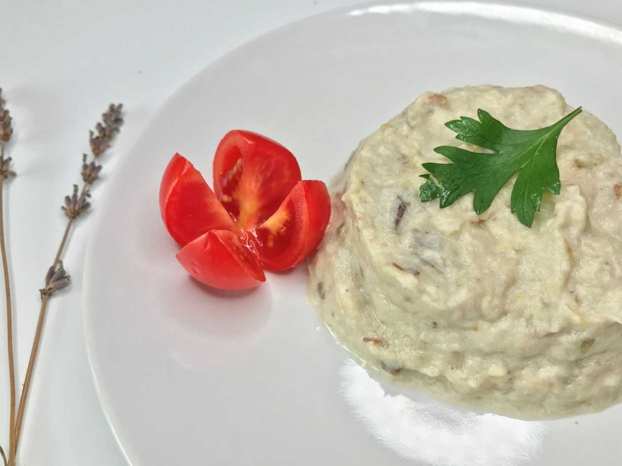 Salată de vinete cu caju - vegan