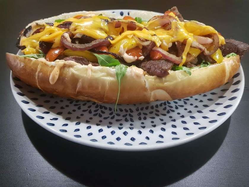 CURRY Cheesesteak