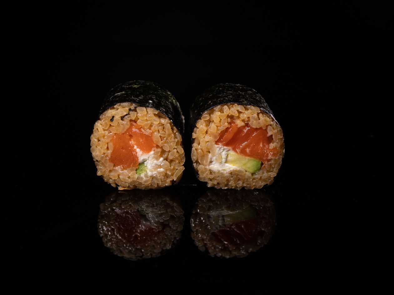 SB01. Soy Maki Salmon Philadelphia Cheese