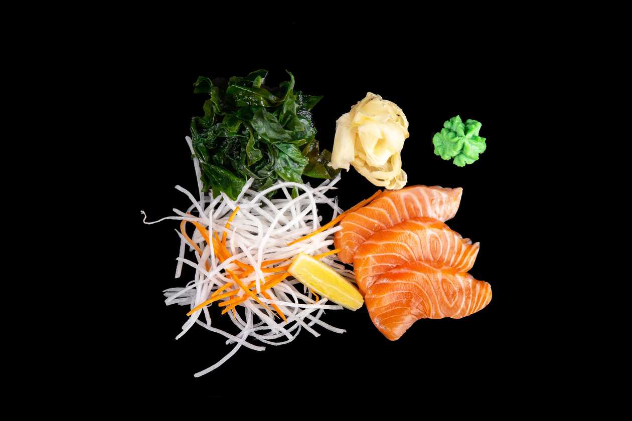 Sake sashimi