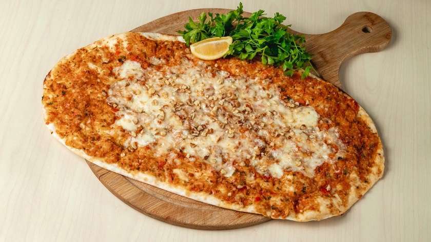 Qarışıq Lahmacun