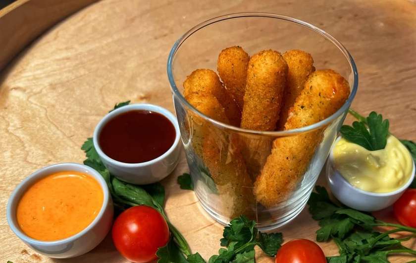 Mozzarella Sticks