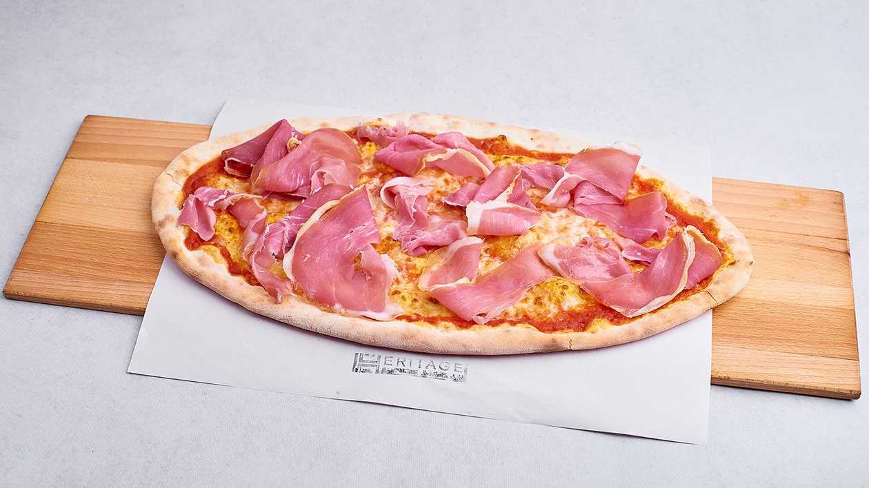 Pizza Crudo