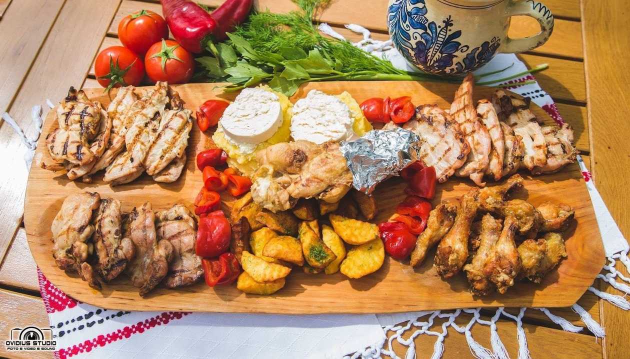 Platoul puiului moțat
