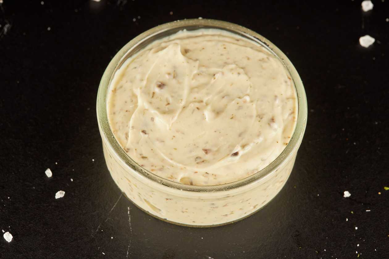 Remoulade sauce with truffles