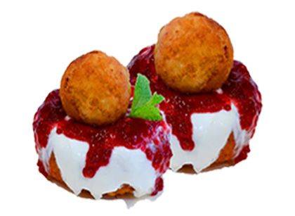 Papanasi with Rose jam