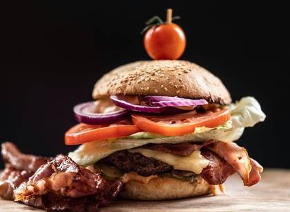 Burger Cheese and Bacon