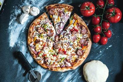 Pizza Królewska 50cm