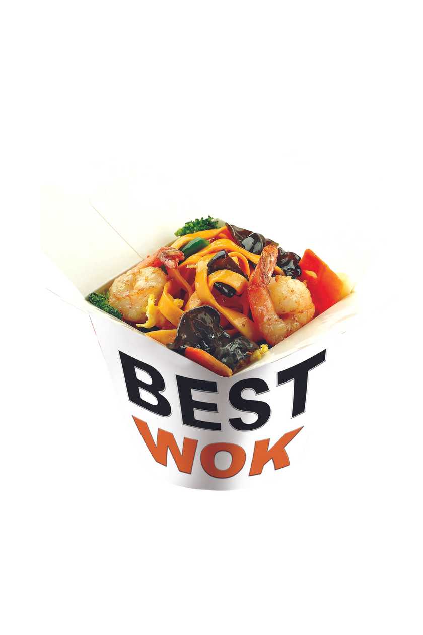 Удон із креветками, овочами, деревними грибами та соусом Шанхай