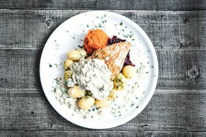 Grillowana Pierś z Kurczaka w Sosie Kurkowym