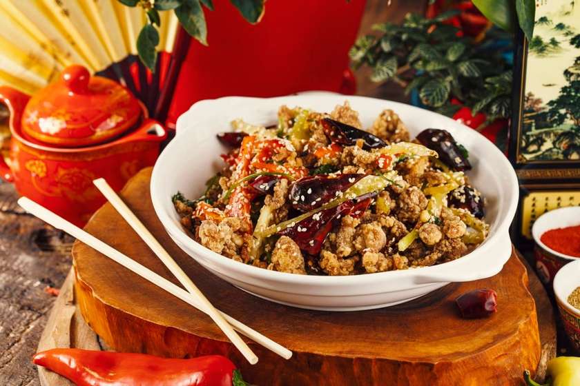 E8-Fried Pork With Sesame Seeds,Paprika,Hot Spices And Hot Chili