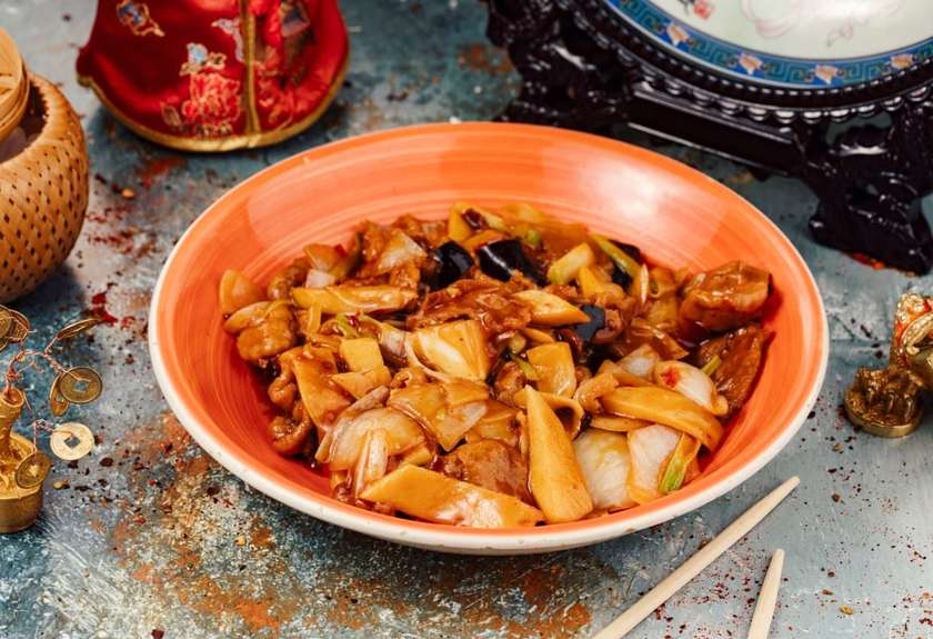 E4-Fried Pork With Mushrooms And Ginger