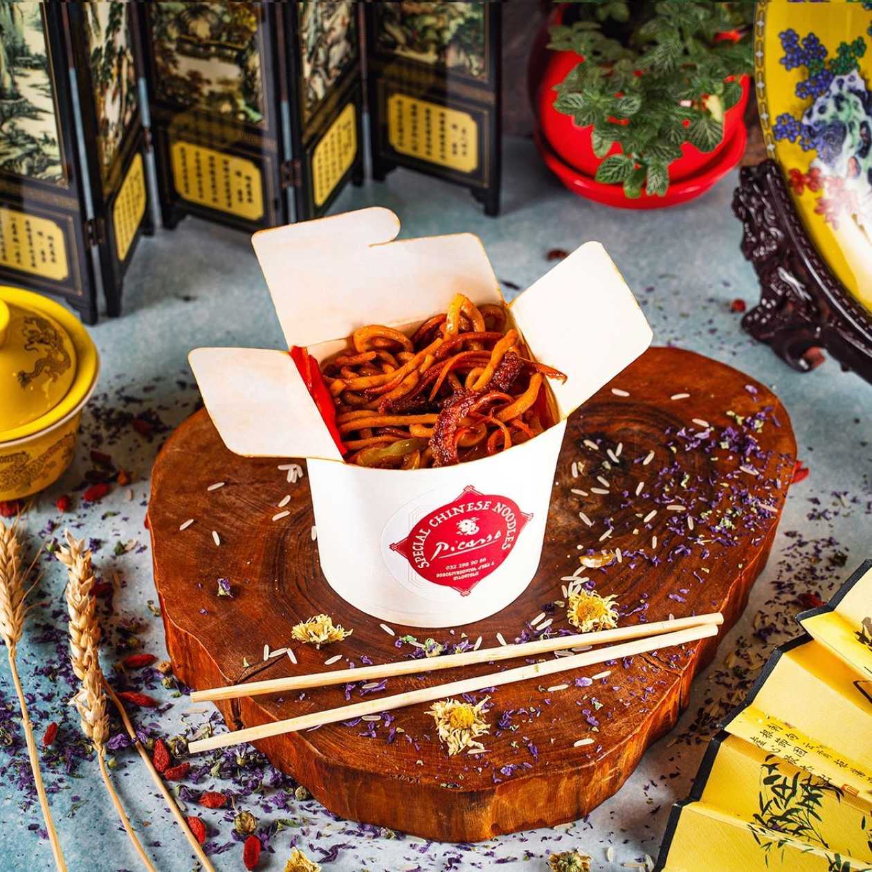 W7-Noodles with beef in teriyaki sauze