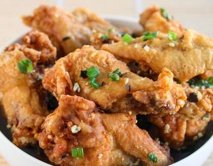 Peppered Fried Chicken Wings