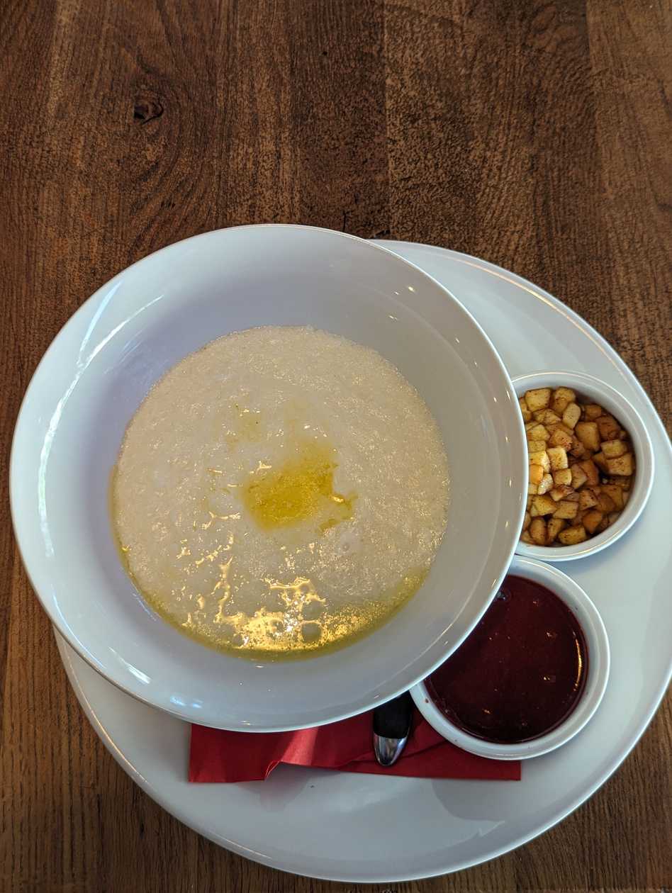 Rice porridge with homemade jam