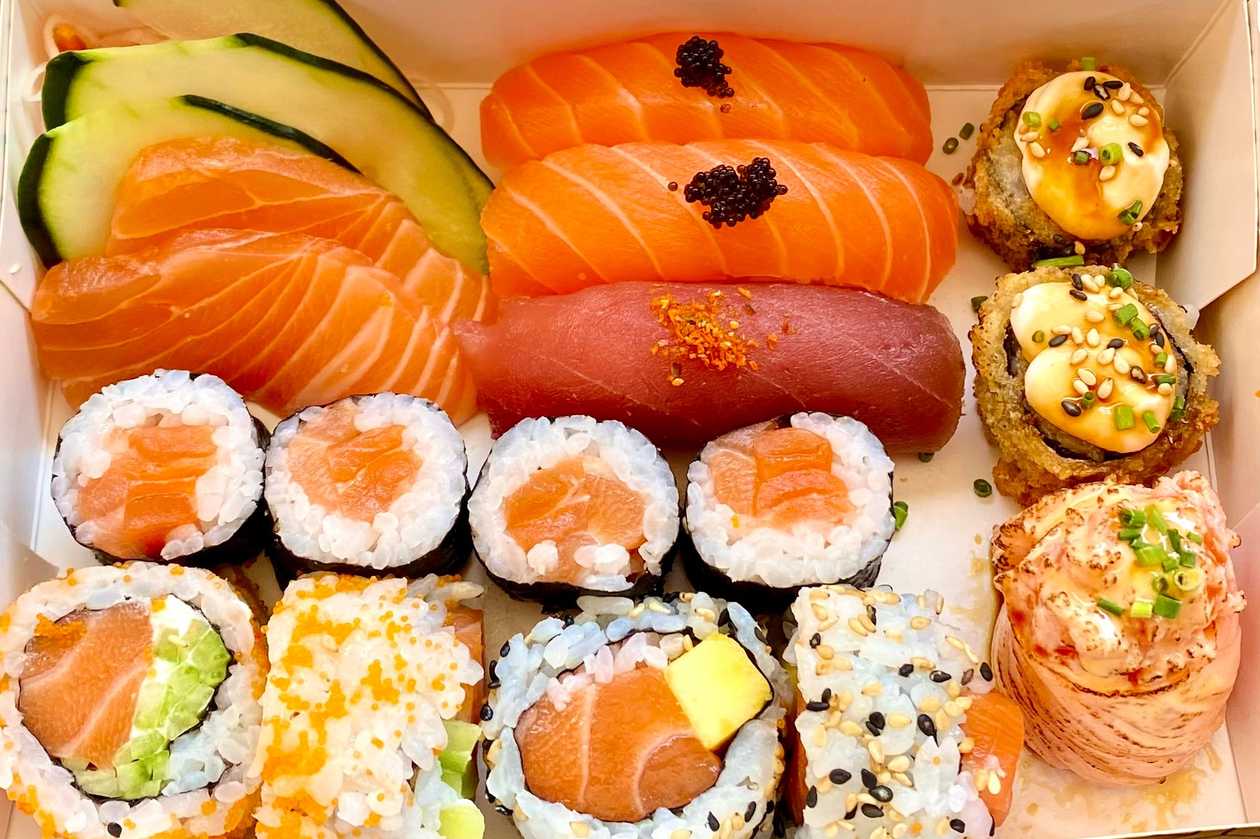 Mini Sushi fusion (16 pieces)