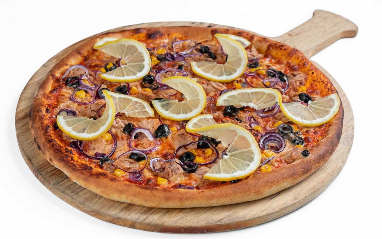 Pizza tonno