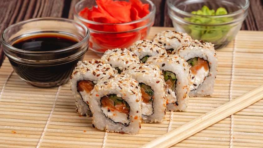 Alaska Roll (8 pieces)