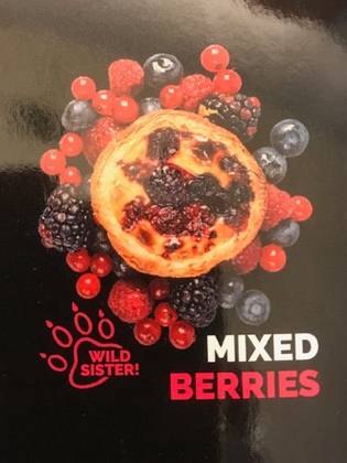 Caixa com 2 Pastéis de Nata Original, 2 Pastéis de Nata Mixed Berries e 2 Pastéis de Nata Maçã