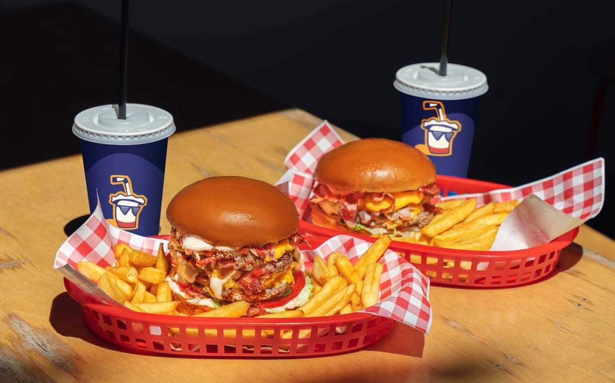 Mugsy's Burger Vazha Pshavela Bolt Food